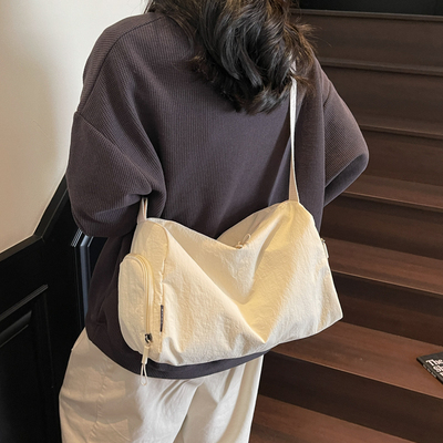 韩系男女通用健身旅行包防水