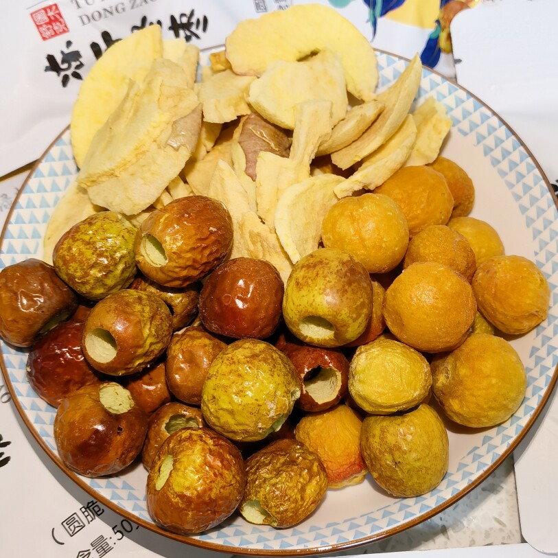新疆特产图木舒克冻干杏冻干苹果干冻干无花果圆脆枣桑葚零食坚果