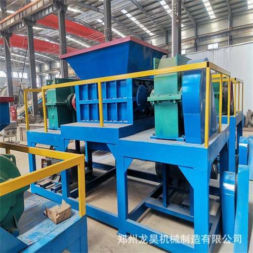 固废撕碎机大件物料粉碎机废旧橡胶轮胎粉碎设备床垫沙发垫撕碎机