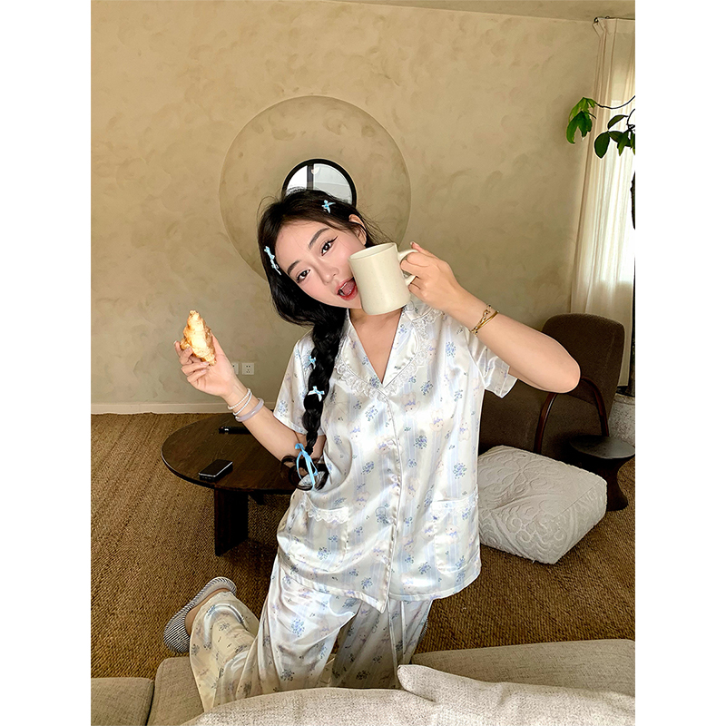 可爱兔子碎花睡衣/宽松直筒睡裤