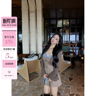 修身 艺术缪斯 微胖条纹拼接设计收腰花朵吊带连衣裙 小cherry 肉装