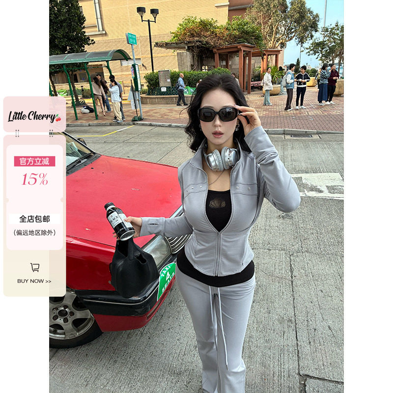 肉装小cherry 微胖烫片运动上衣抽绳松紧微喇裤宽肩绣花背心套装