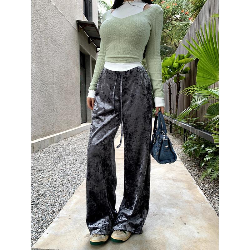 肉装小cherry钻石绒直筒裤