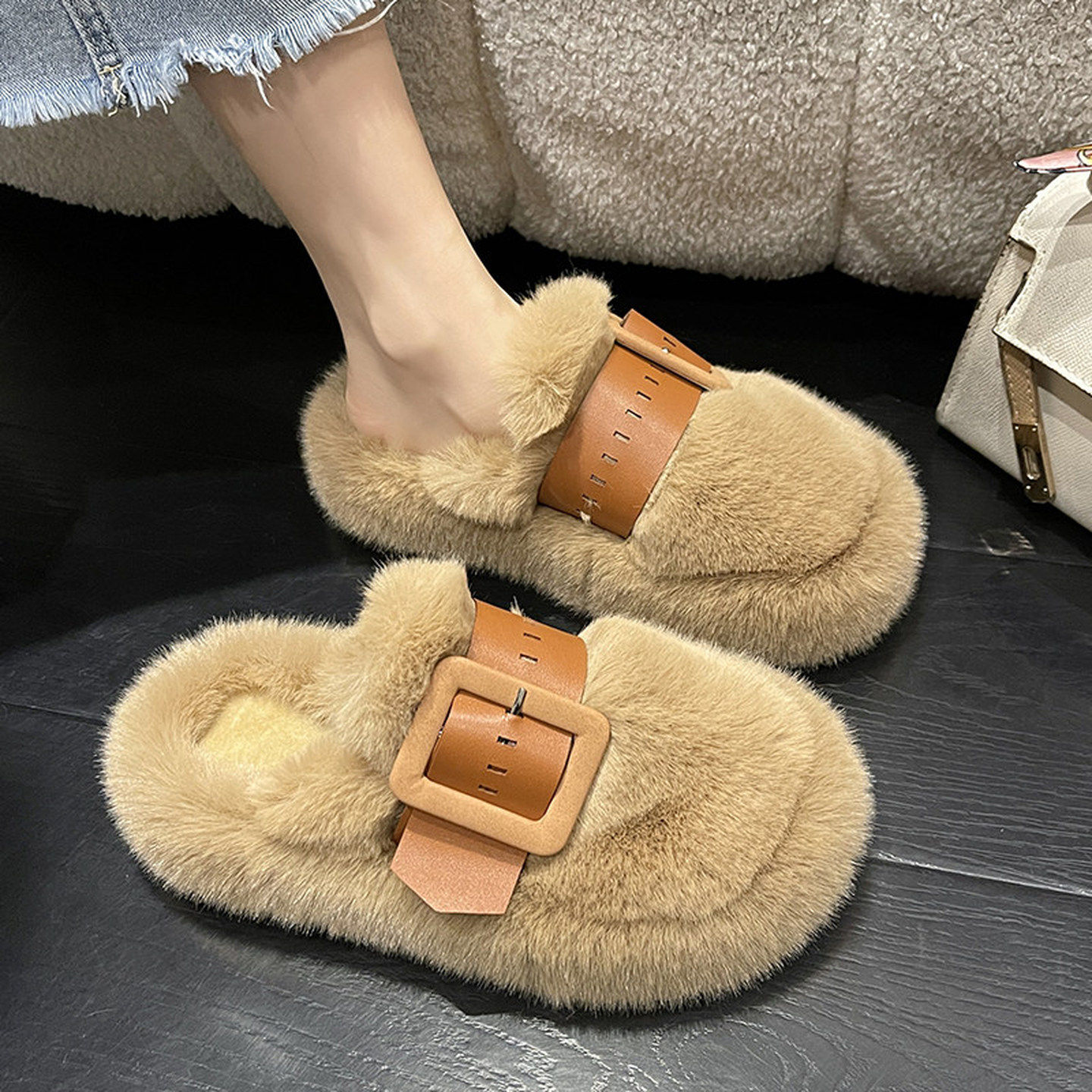 毛毛拖鞋女外穿高级感包头秋冬网红爆款厚底松糕家用毛绒棉拖鞋潮