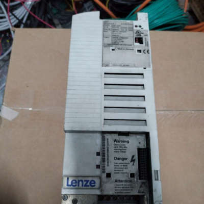 E82EV402-4C  2300