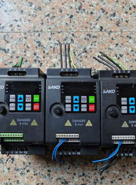 SAKO三科变频器SK1780-1D5G-4，1.5KW，3