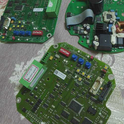 现德国SipoS西博思控制板三个，外加一个电源！ 需