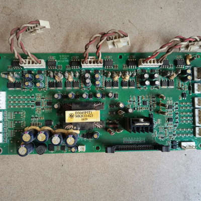 海浦蒙特变频器驱动板D304055M1