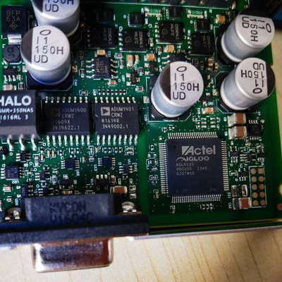 ACTEL AGLN125VQG100 035N04LS L