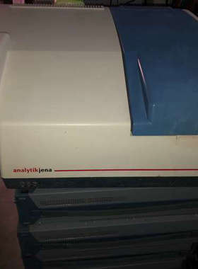 analytik jena SPECORD 205紫外分光光