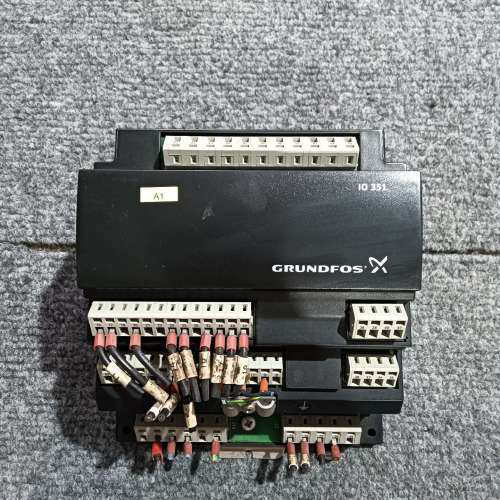 格兰富控制器IO 351B，成色如图，需要的联系