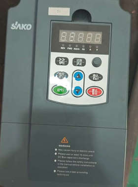 三科变频器SK1600-4D0G/5D5P-4，4KW功率，