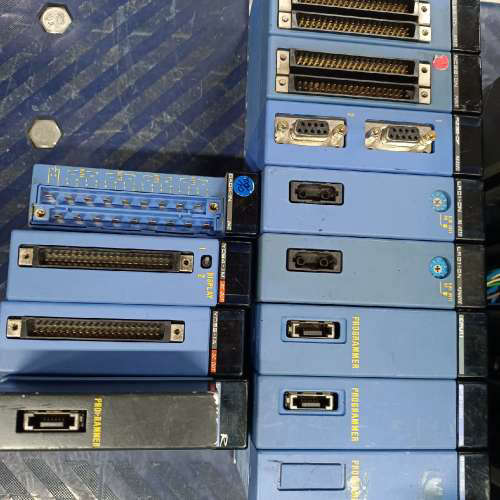 YOKOGAWA横河PLC模块一组，F3BU09-0N 底板