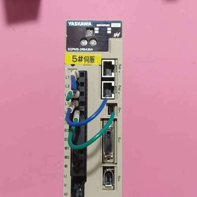 安川驱动器SGPMS-2R5A30A，450w，实物拍摄，成