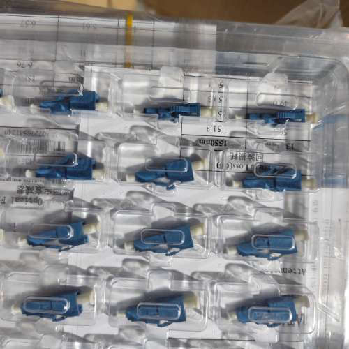 武汉光迅 7db光衰固定衰减器  到货6000个