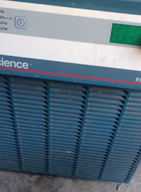 Polyscience冷水机，实验室光谱仪用冷水机，成色如图