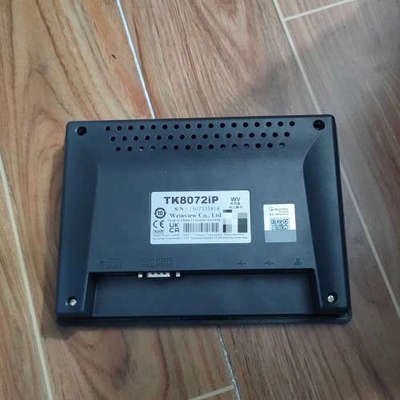 威纶通触摸屏tk8072ip