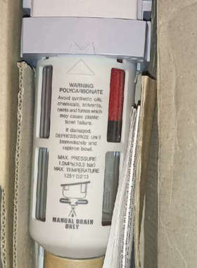 AM18-T2-CK00派克油水分离器，库存一个，需要的