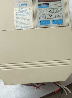 安川变频器 606PC3 0.4KW 400V ，成色漂亮，