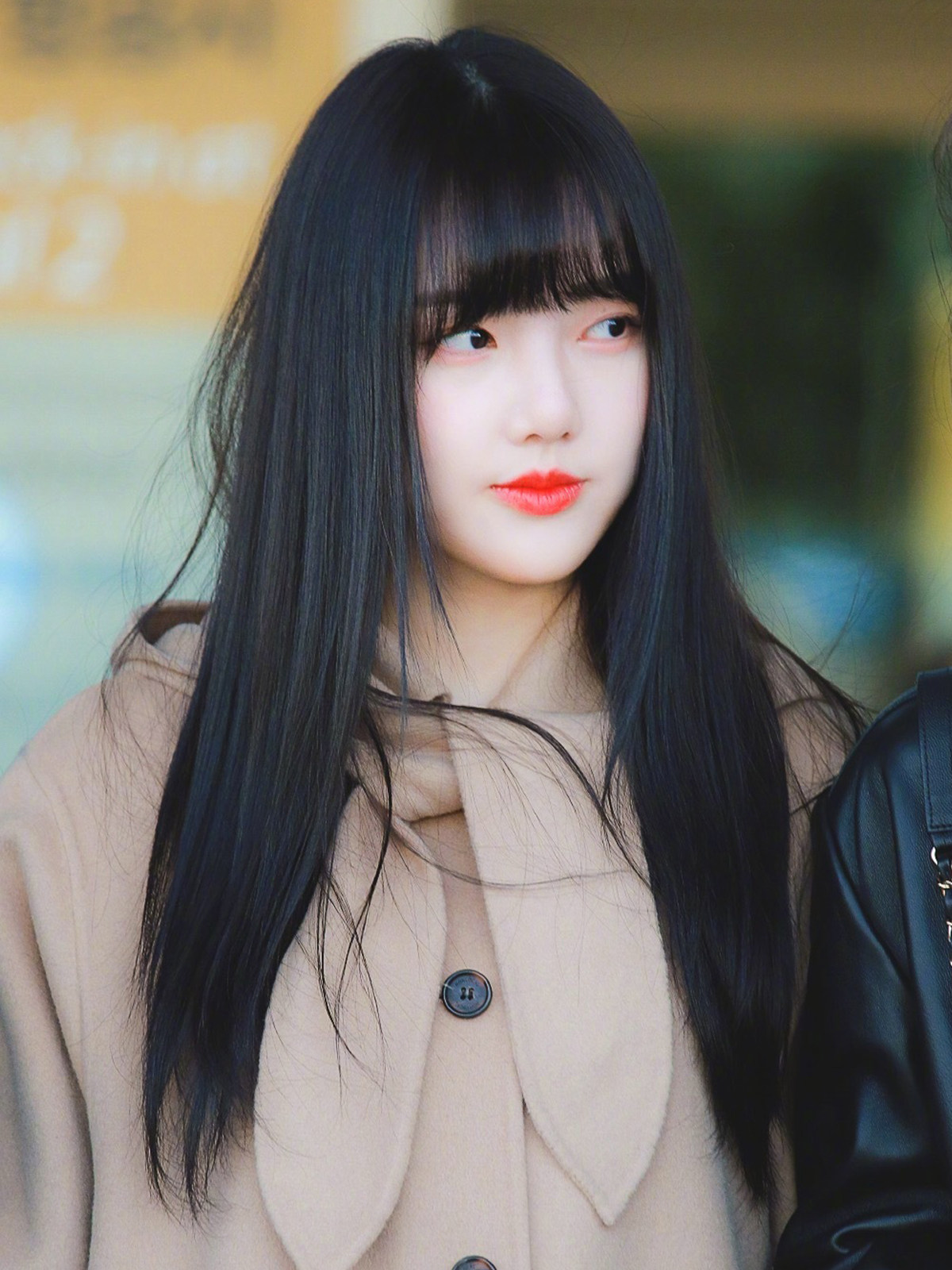 u郑艺琳明星同款驼色兔耳朵宽松直筒毛呢大衣女韩版外套冬季