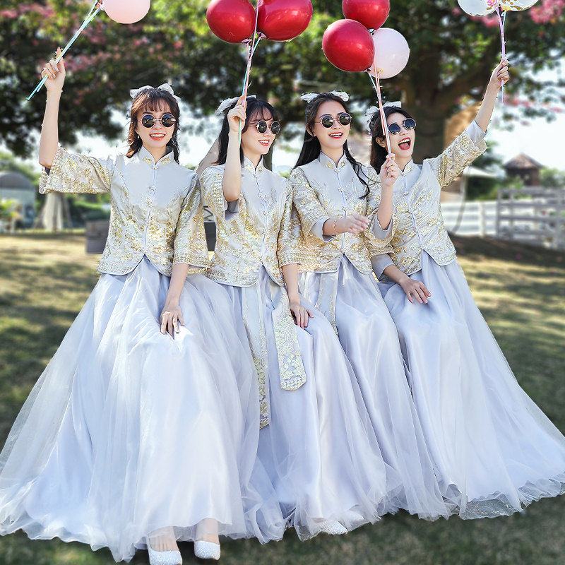 中式伴娘服姐妹团2026新款长袖大码胖mm 200斤显瘦国风秀禾礼服裙