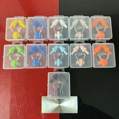 鼻夹耳塞游泳用水上用品成人儿童通用套装硅胶运动防水