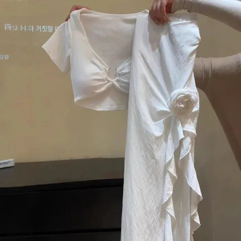 开叉露脐不规则半身裙子上衣辣妹纯T恤镂空高腰花朵套装夏季女欲