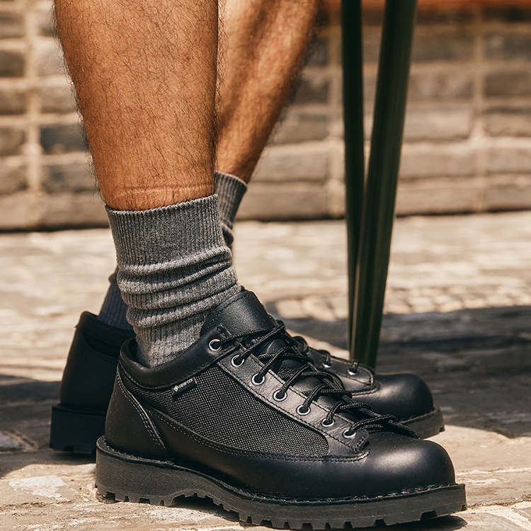 danner低帮工装靴黑色防水