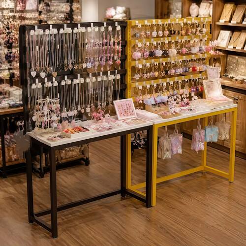 实体店饰品展示架多层耳