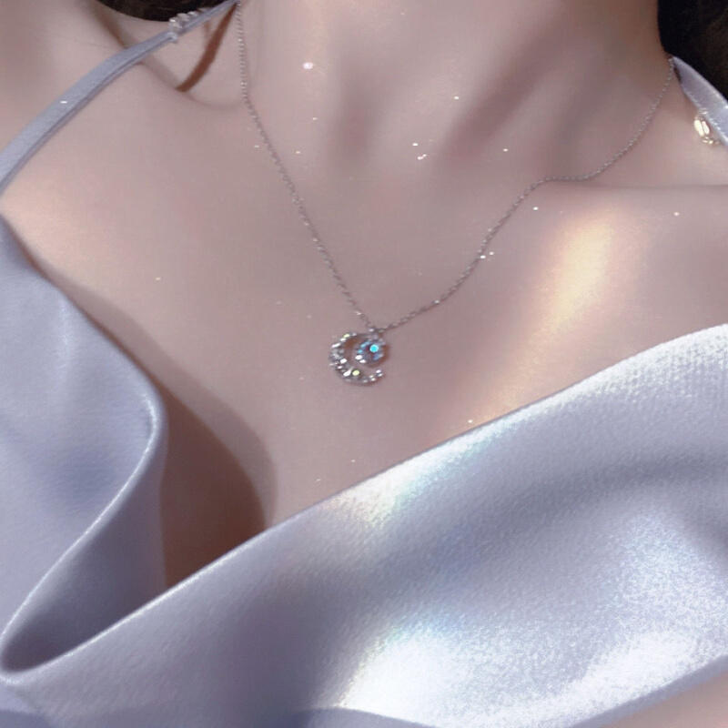 Sparkling and charming love star moonstone necklace for