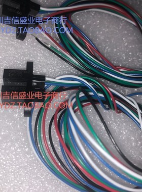 OPB9b80T51Z OPTEK 透射式光电开关 光学传感器 3.18mm 询价为准