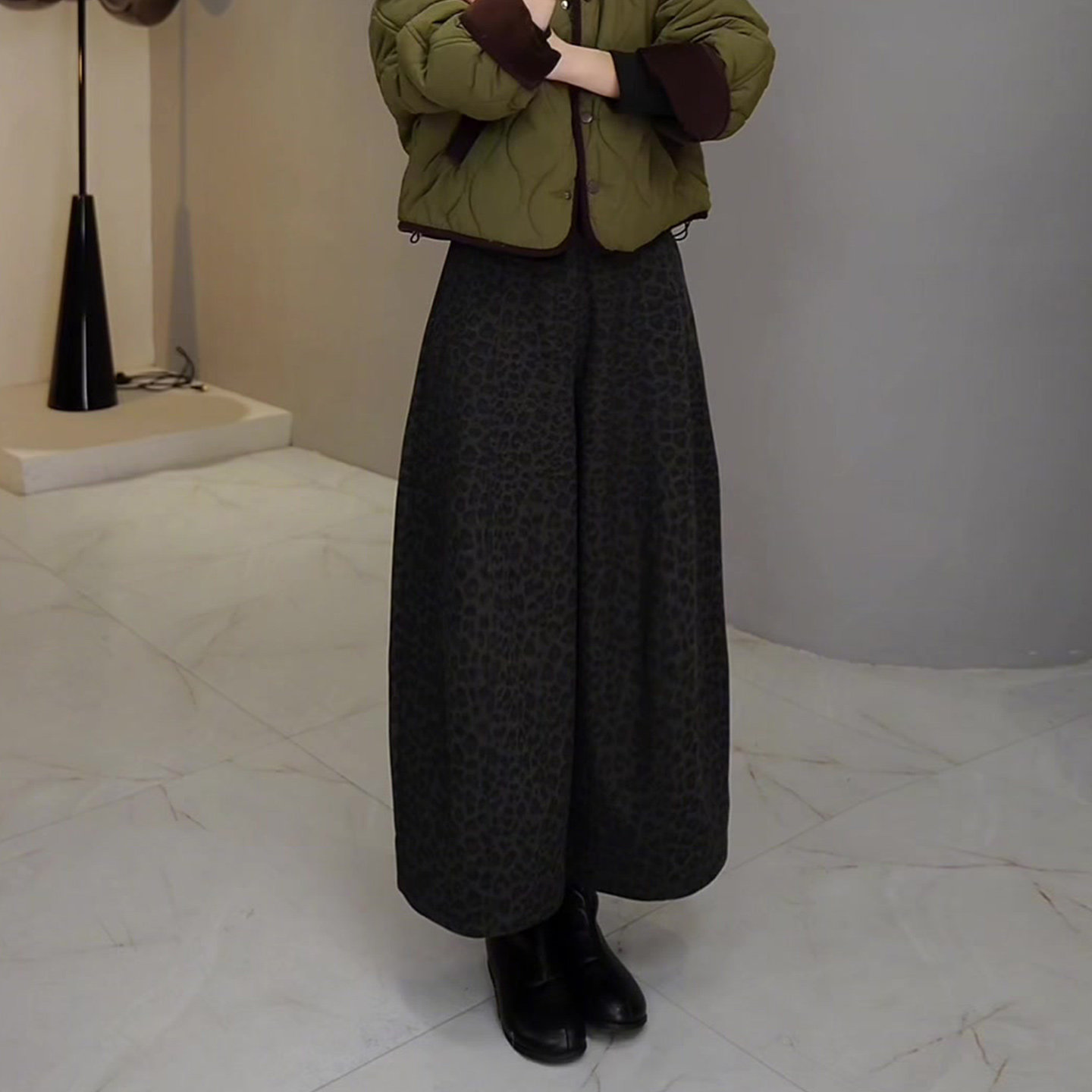 高级感豹纹加绒阔腿裤女2025秋冬新款大码宽松慵懒感显瘦直筒裤子,女装/女士精品,大码裤装,淘宝优惠券,粉丝福利购,淘宝优惠卷