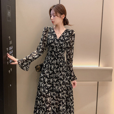 法式气质长袖雪纺碎花连衣裙2024年春季新款女显瘦过膝A字长裙子