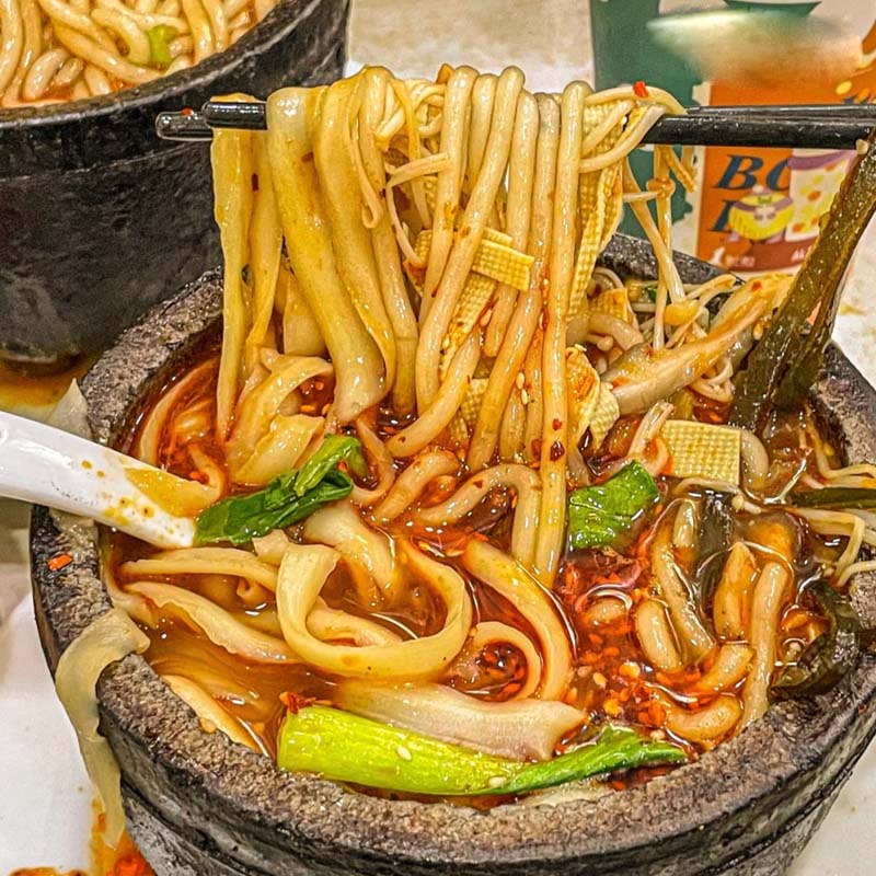 砂锅土豆粉桶装免煮冲泡粗米线粉丝方便面懒人速食螺蛳粉夜宵泡面
