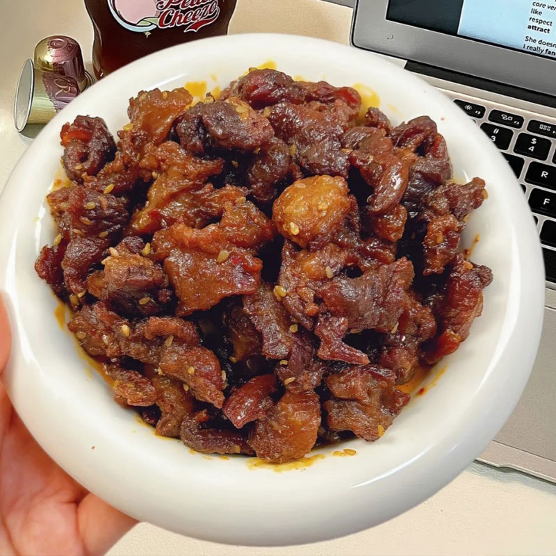 即食拆骨牛肉牛肉筋半筋牛肉块风味小吃解馋零食坏单包赔卤制下酒