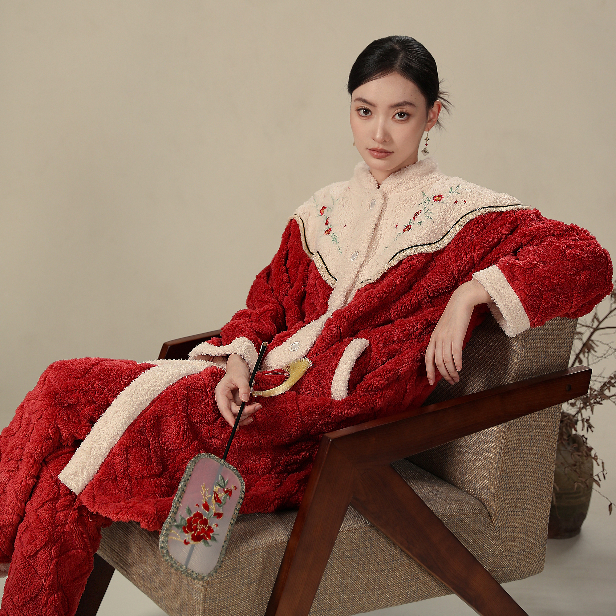 松子壳女加厚保暖睡衣睡袍套装