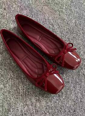 浅口软皮方头奶奶2025新款平底蝴蝶结女鞋红色晚晚风情法式年