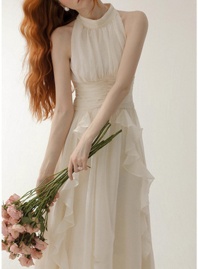 气质挂脖连衣裙法式白色礼服裙海边度假小裙子吊带长裙女夏季新款