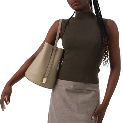 BERACAMY苝佧扇贝包大容量