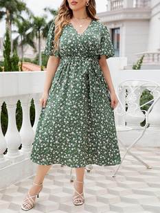 Summer V-neck floral large dress 夏季v领绿色碎花大码连衣长裙