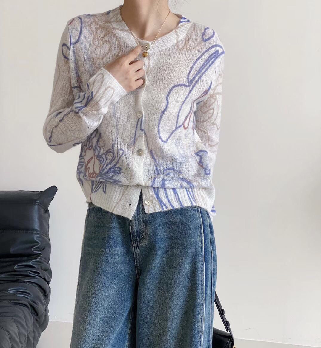 2024春季新款马海毛羊毛印花圆领长袖开衫外套