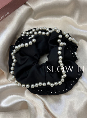 法式温柔气质黑色大号钉珠缎面珍珠发圈低马尾头花丸子头绳扎发绳