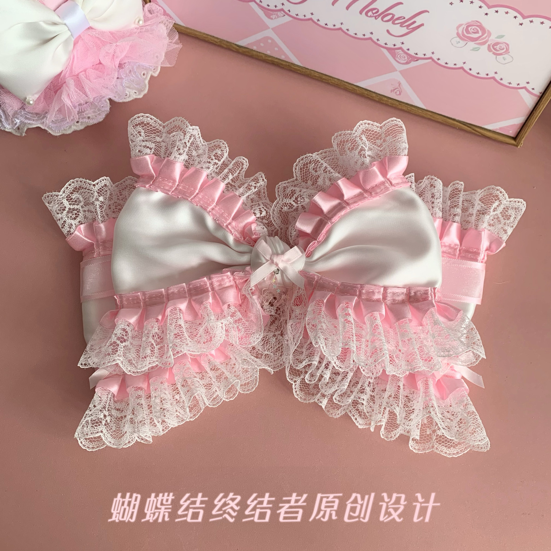 thumbnail for Free shipping bow terminator original hand-made pink and white lace big bow on the back of the head big side clip headband KC