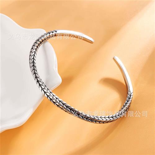 Retro handmade M?bius ring bracelet for men Thai silver