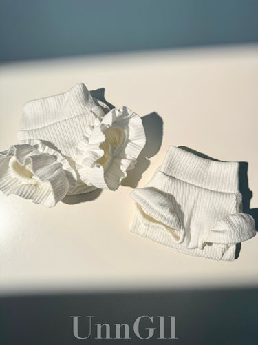 UnnGllPet优古力原创宠物狗衣服秋冬万能百搭纯白针织毛衣打底衫
