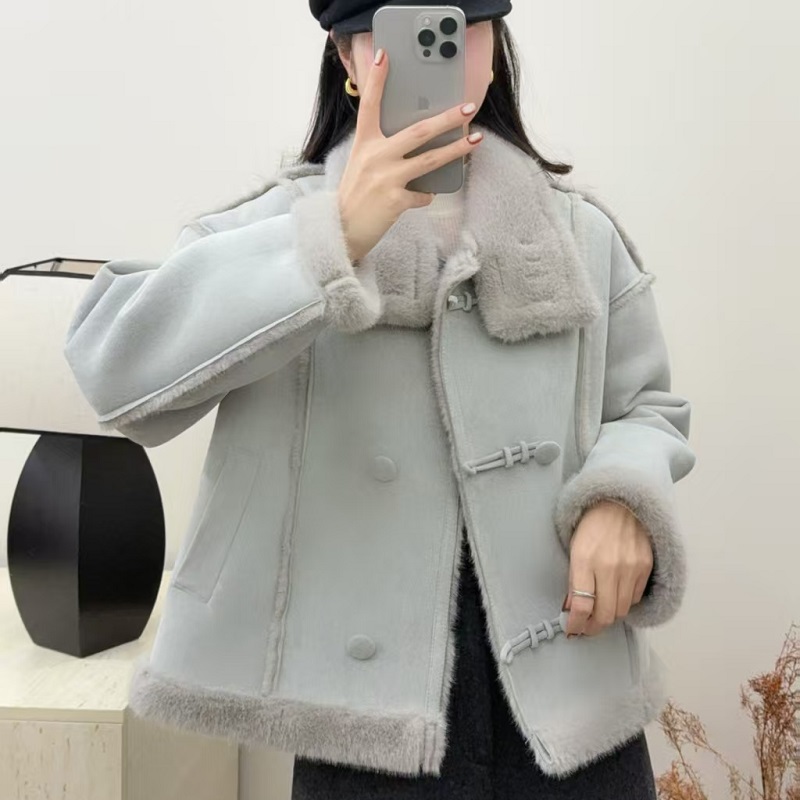 麂皮绒毛茸茸的外套女2025冬季新款保暖加绒加厚皮毛一体开衫上衣