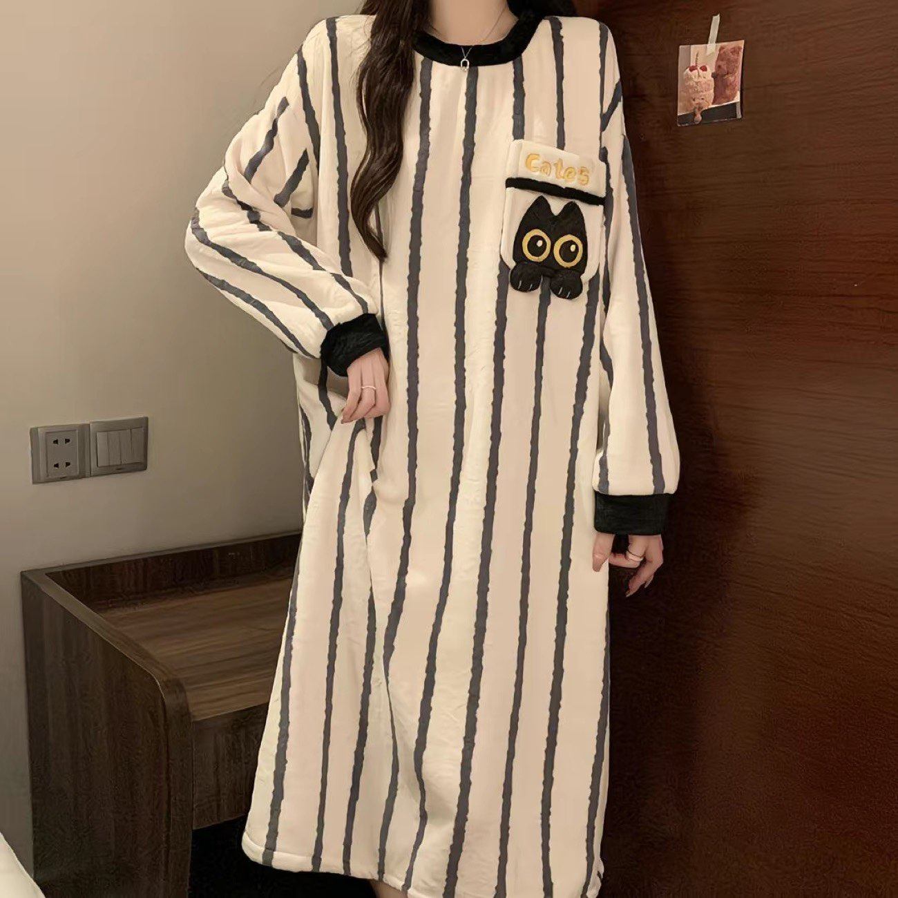 新款睡裙女士秋冬季珊瑚绒加厚保暖法兰绒甜美睡裙冬天孕妇连衣裙