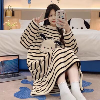 珊瑚绒睡裙女冬季条纹帕恰狗睡裙