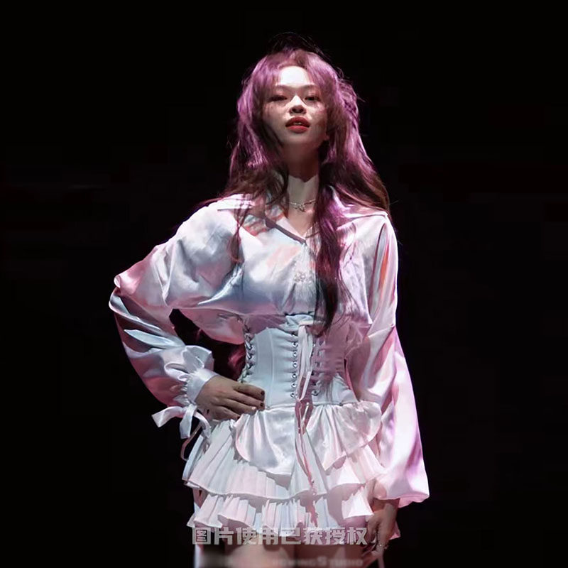 b站女神同款爵士舞蹈服jennie女团白月光演出服blackpink打歌服潮