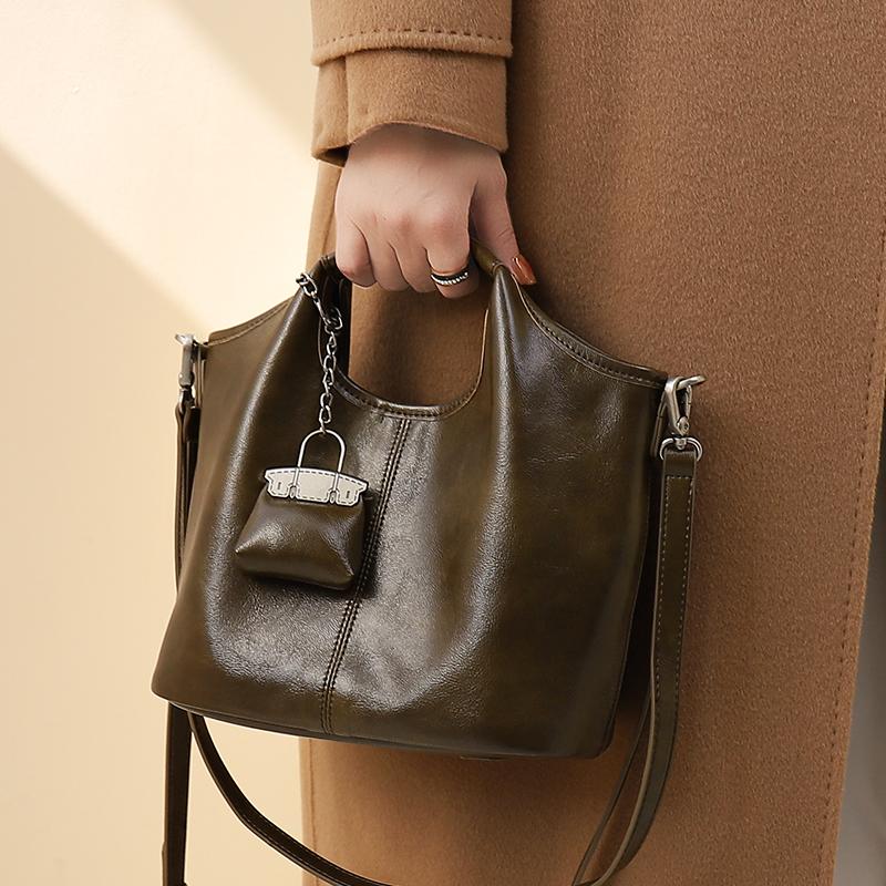 复古时尚菜篮子软皮洋气手提包